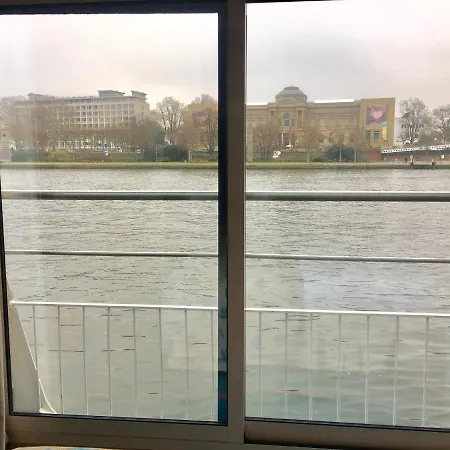 Ms Select Bellejour - 4* Dusseldorf