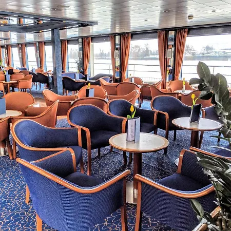 Ms Select Bellejour - فندق دوسلدورف